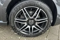 Mercedes-Benz V 300 (Clasa V) din 2023 cu 48.934 km - oferta MER183050 - foto 13