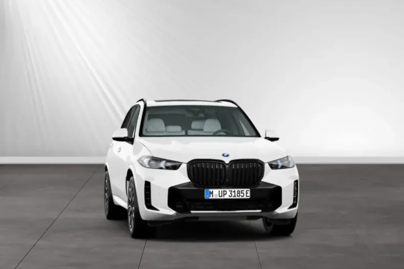 BMW X5 (Seria X) din 2025 cu 12.800 km - oferta BMW183051 - foto 3