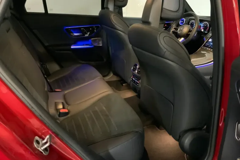 Mercedes-Benz GLC 300 (Clasa GLC) din 2023 cu 6.874 km - oferta MER183055 - foto 15