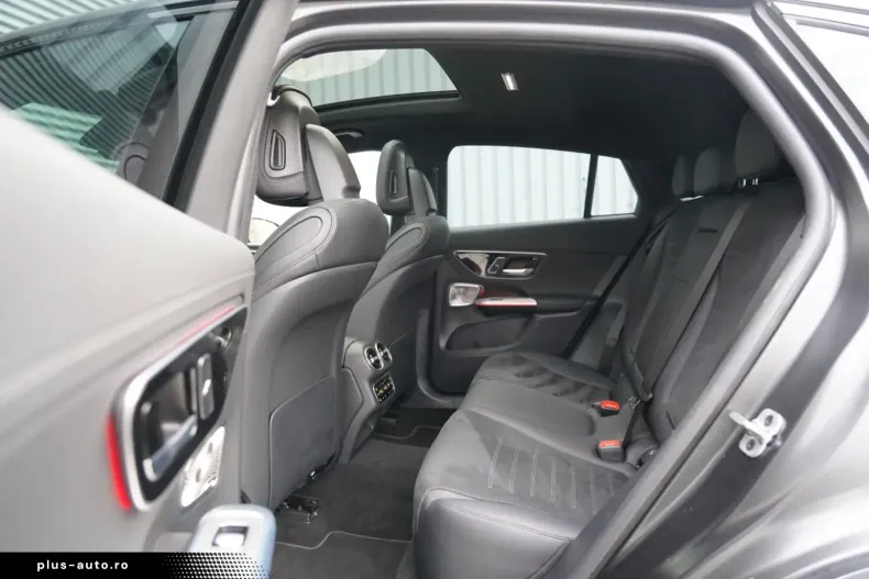 Mercedes-Benz GLC 300 (Clasa GLC) din 2024 cu 40.900 km - oferta MER183056 - foto 17