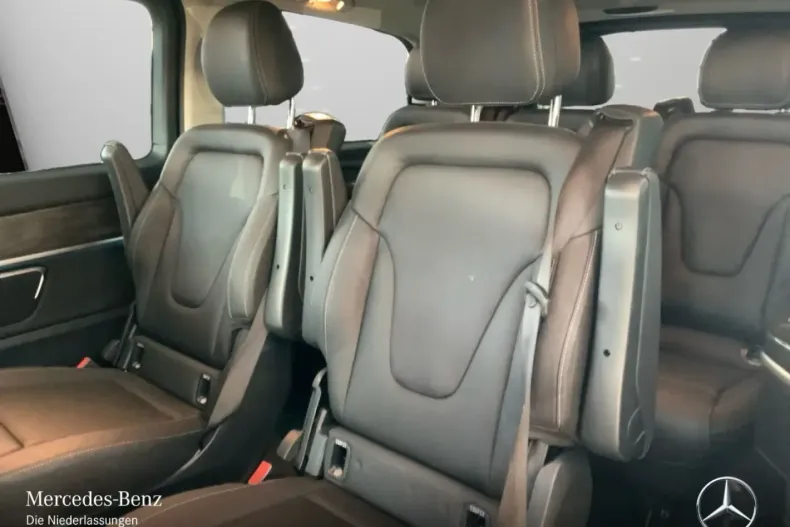 Mercedes-Benz V 300 (Clasa V) din 2022 cu 57.220 km - oferta MER183057 - foto 9