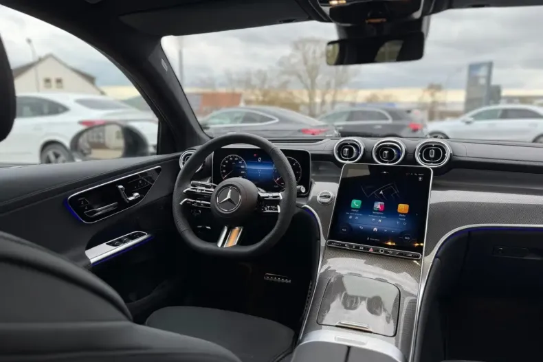 Mercedes-Benz GLC 300 (Clasa GLC) din 2025 cu 17.900 km - oferta MER183060 - foto 2