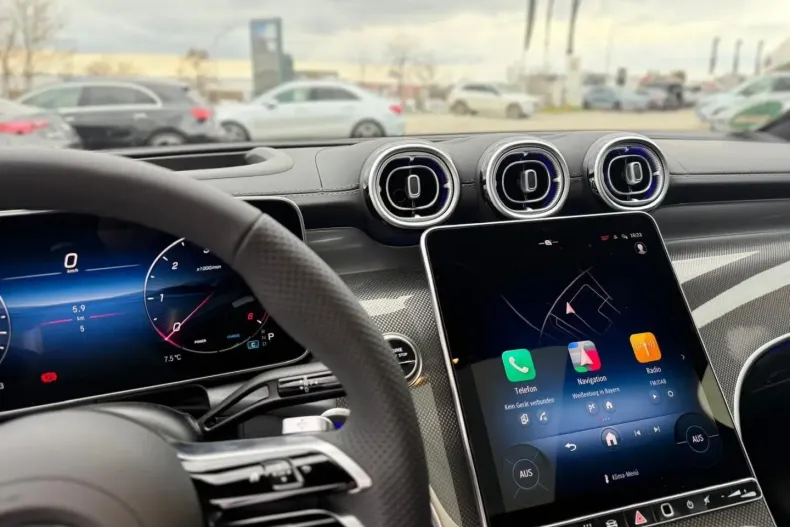 Mercedes-Benz GLC 300 (Clasa GLC) din 2025 cu 17.900 km - oferta MER183060 - foto 8