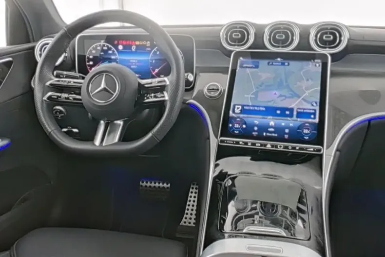 Mercedes-Benz GLC 300 (Clasa GLC) din 2024 cu 28.956 km - oferta MER183061 - foto 7