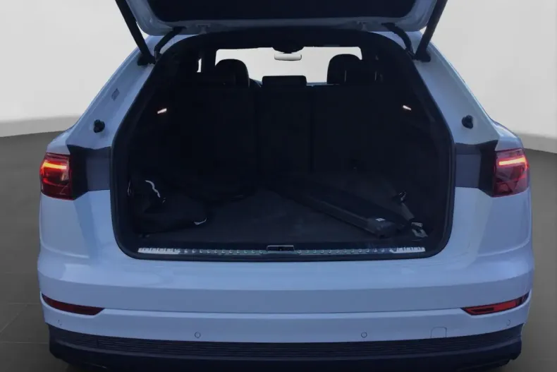 Audi Q8 din 2025 cu 26.023 km - oferta AUD183064 - foto 16