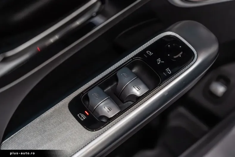 Mercedes-Benz GLC 300 (Clasa GLC) din 2023 cu 54.430 km - oferta MER183065 - foto 24