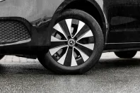 Mercedes-Benz V 300 (Clasa V) din 2023 cu 40.532 km - oferta MER183068 - foto 4