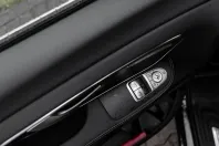 Mercedes-Benz V 300 (Clasa V) din 2023 cu 40.532 km - oferta MER183068 - foto 20