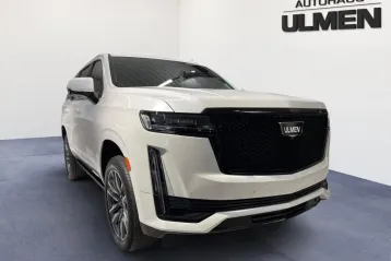 Cadillac Escalade din 2022 - oferta CAD183070