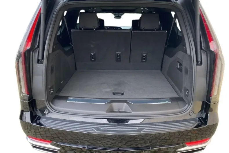 Cadillac Escalade din 2021 cu 42.352 km - oferta CAD183071 - foto 6