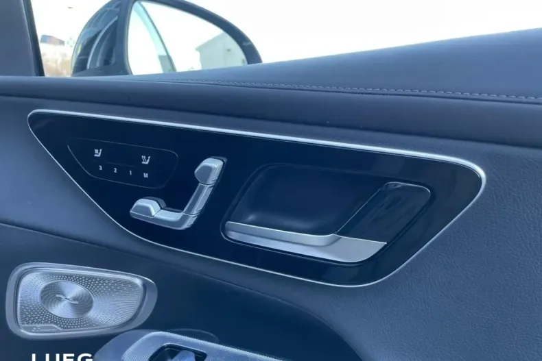 Mercedes-Benz GLC 300 (Clasa GLC) din 2023 cu 38.502 km - oferta MER183072 - foto 19