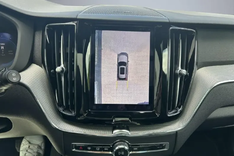 Volvo XC60 din 2024 cu 17.067 km - oferta VOL183078 - foto 12