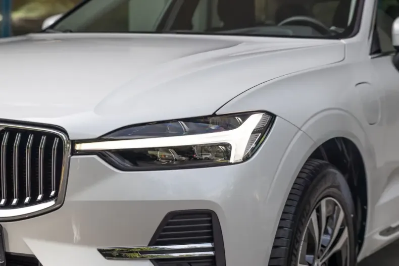 Volvo XC60 din 2024 cu 23.900 km - oferta VOL183080 - foto 8