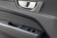 Volvo XC60 din 2024 cu 23.900 km - oferta VOL183080 - foto 22