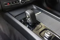 Volvo XC60 din 2024 cu 23.900 km - oferta VOL183080 - foto 27