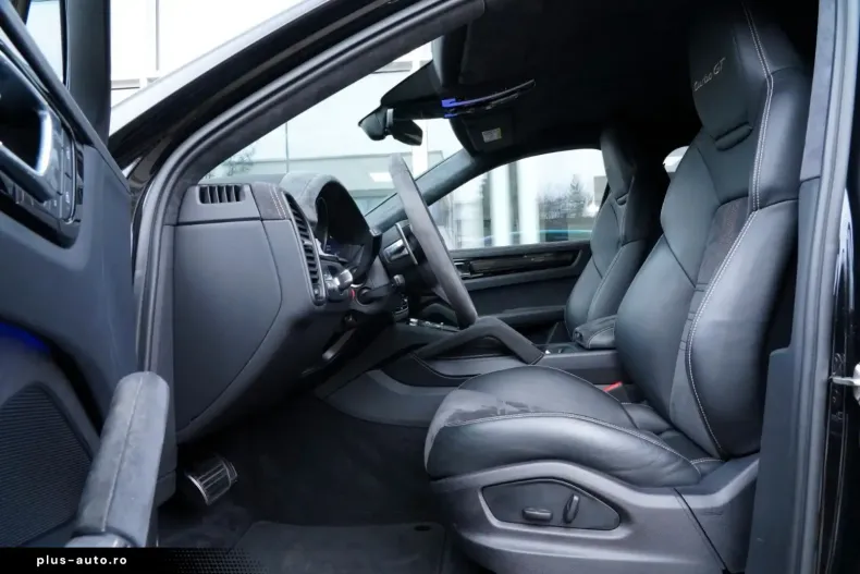 Porsche Cayenne din 2023 cu 48.800 km - oferta POR183081 - foto 9