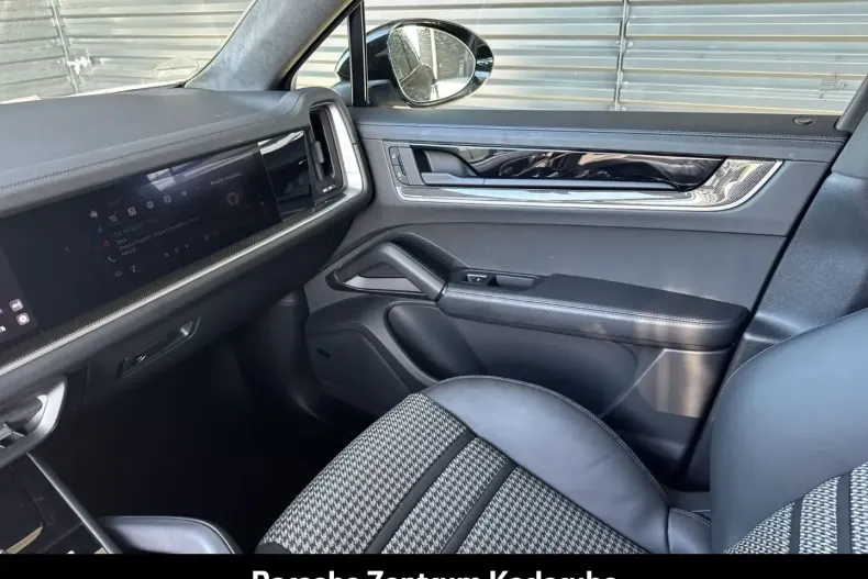 Porsche Cayenne din 2024 cu 19.500 km - oferta POR183082 - foto 30