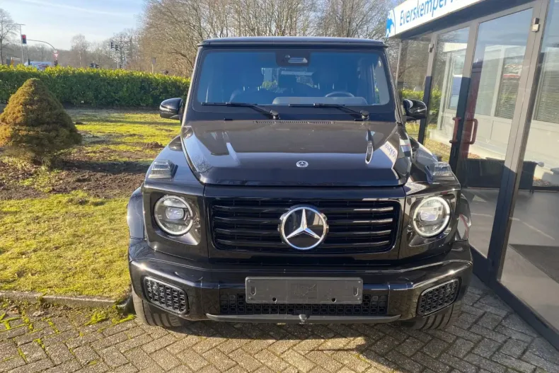 Mercedes-Benz G 500 (Clasa G) din 2024 cu 8.900 km - oferta MER183084 - foto 3