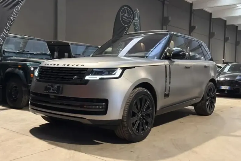Land Rover Range Rover din 2023 cu 55.000 km - oferta LAN183087 - foto 1