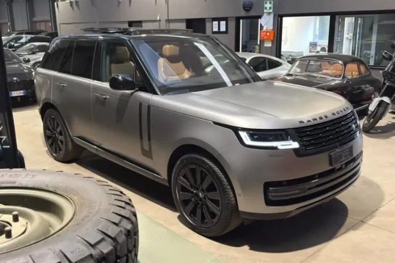 Land Rover Range Rover din 2023 cu 55.000 km - oferta LAN183087 - foto 3