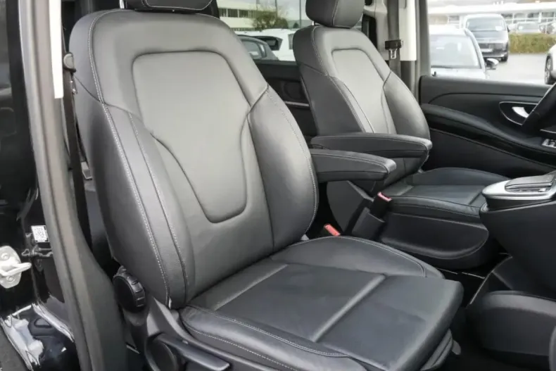 Mercedes-Benz V 300 (Clasa V) din 2024 cu 42.911 km - oferta MER183088 - foto 4