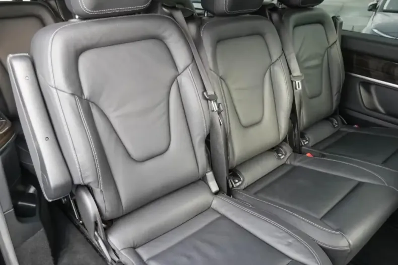 Mercedes-Benz V 300 (Clasa V) din 2024 cu 42.911 km - oferta MER183088 - foto 5