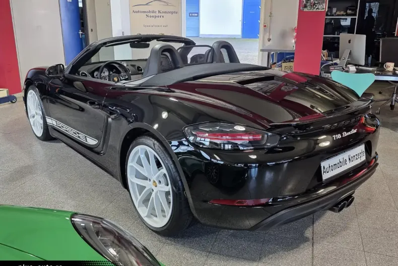 Porsche Boxster din 2024 cu 4.150 km - oferta POR183089 - foto 8