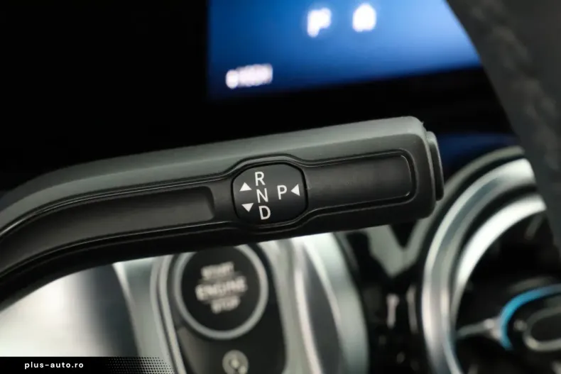 Mercedes-Benz GLB 220 (Clasa GLB) din 2024 cu 12.140 km - oferta MER183090 - foto 10