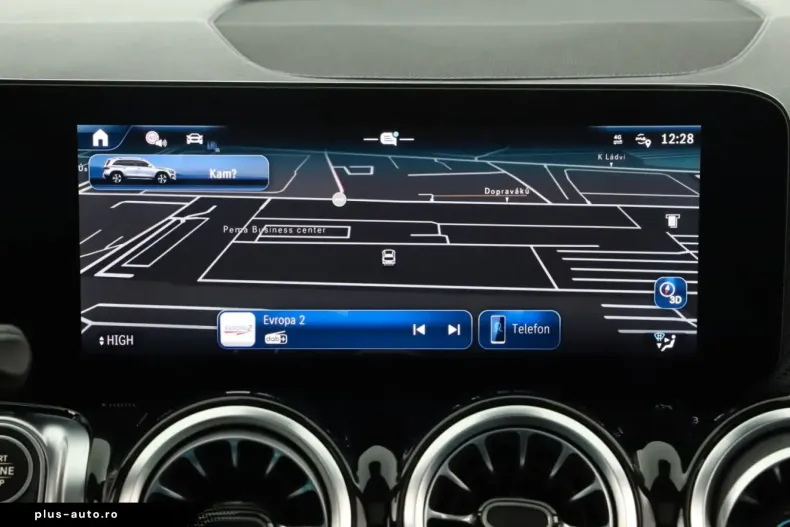 Mercedes-Benz GLB 220 (Clasa GLB) din 2024 cu 12.140 km - oferta MER183090 - foto 14