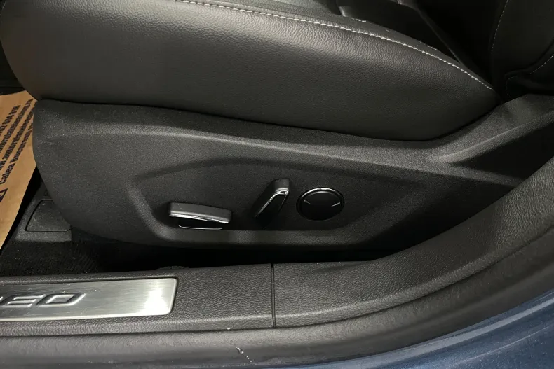 Ford Mondeo din 2020 cu 81.937 km - oferta FOR183104 - foto 21