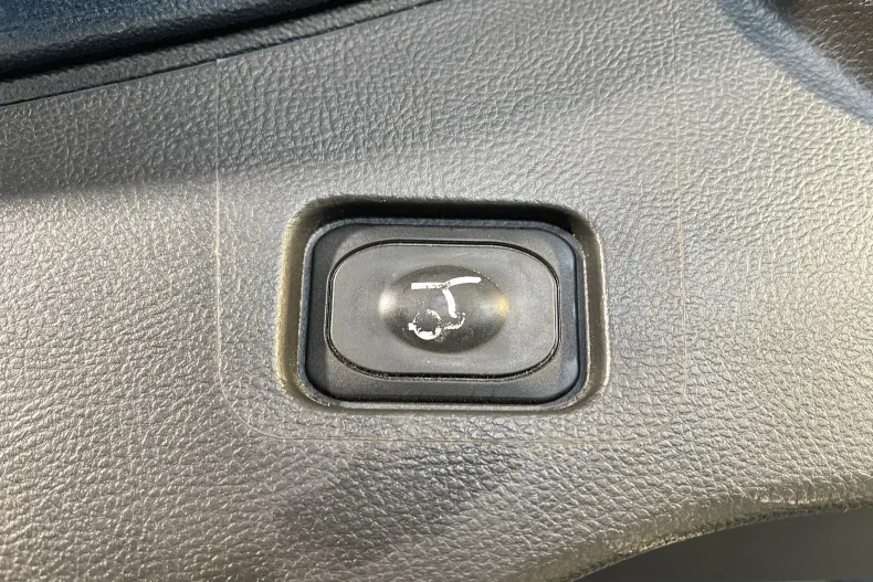 Ford Mondeo din 2020 cu 81.937 km - oferta FOR183104 - foto 22