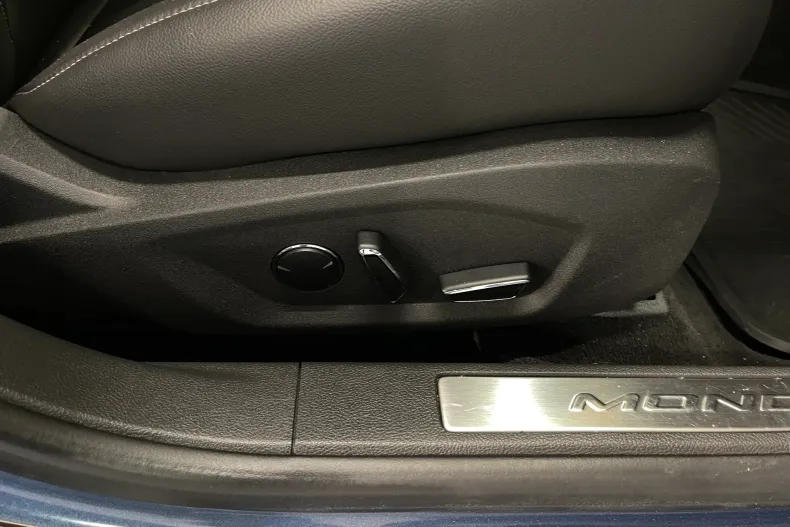 Ford Mondeo din 2020 cu 81.937 km - oferta FOR183104 - foto 23