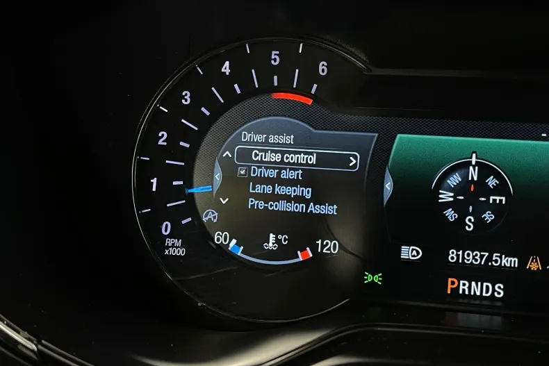 Ford Mondeo din 2020 cu 81.937 km - oferta FOR183104 - foto 32