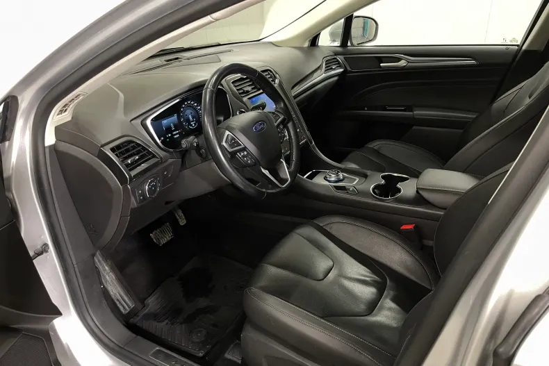 Ford Mondeo din 2020 cu 77.942 km - oferta FOR183105 - foto 5