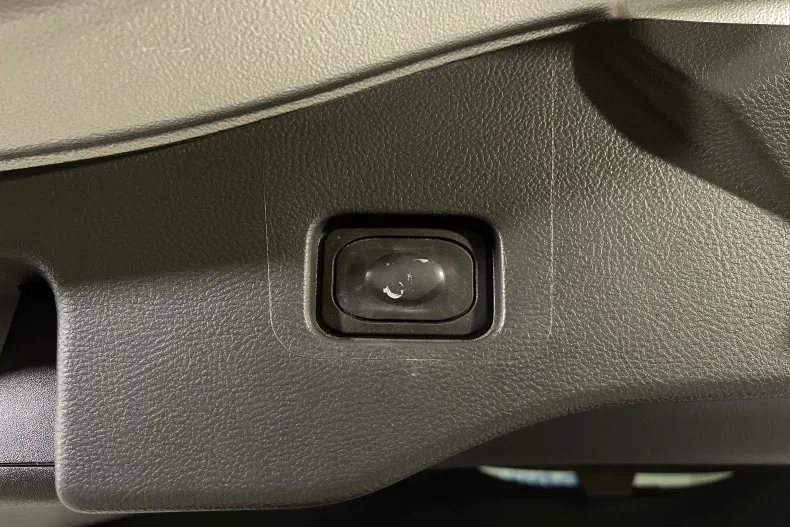 Ford Mondeo din 2020 cu 77.942 km - oferta FOR183105 - foto 23