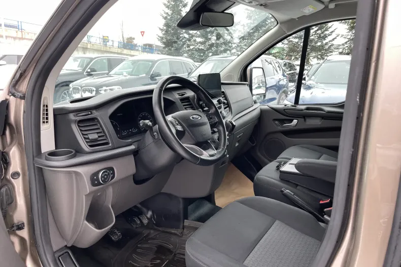 Ford Transit Custom din 2021 cu 81.668 km - oferta FOR183106 - foto 5