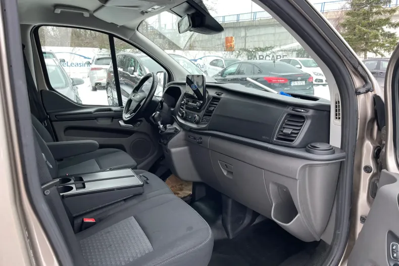 Ford Transit Custom din 2021 cu 81.668 km - oferta FOR183106 - foto 6