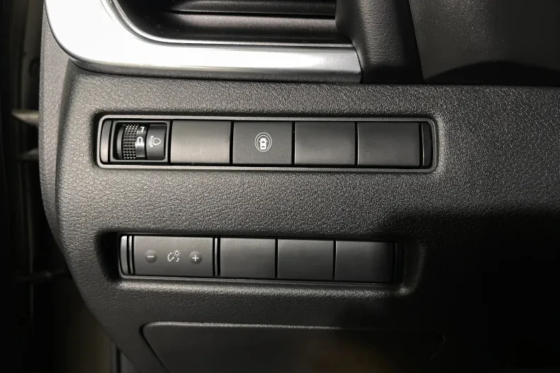 Nissan X-Trail din 2023 cu 77.725 km - oferta NIS183107 - foto 21