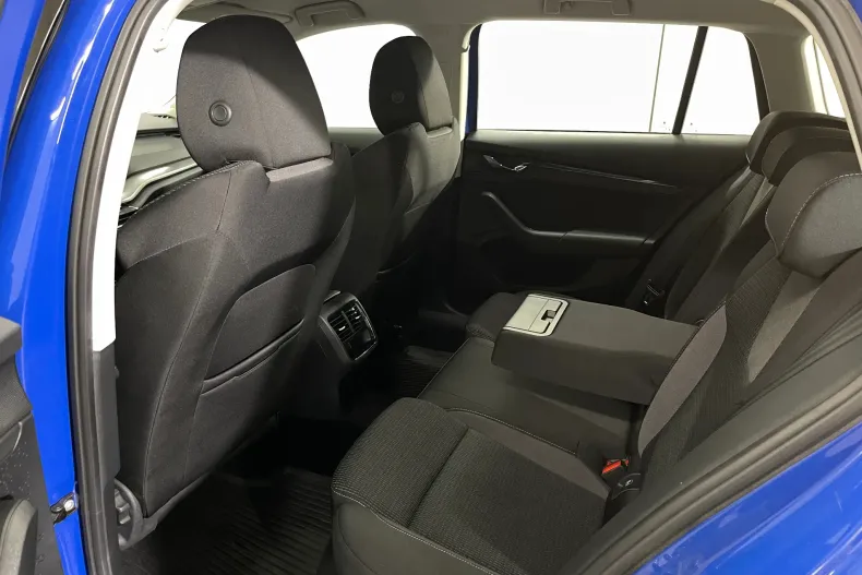 Skoda Octavia din 2022 cu 120.353 km - oferta SKO183108 - foto 11