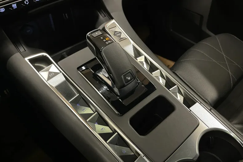 DS Automobiles DS 7 Crossback din 2021 cu 82.900 km - oferta DSA183111 - foto 34