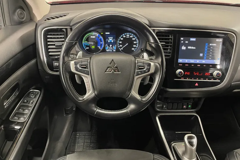 Mitsubishi Outlander din 2020 cu 132.711 km - oferta MIT183114 - foto 6