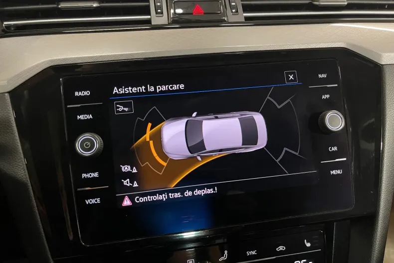 Volkswagen Passat din 2021 cu 71.438 km - oferta VOL183117 - foto 15