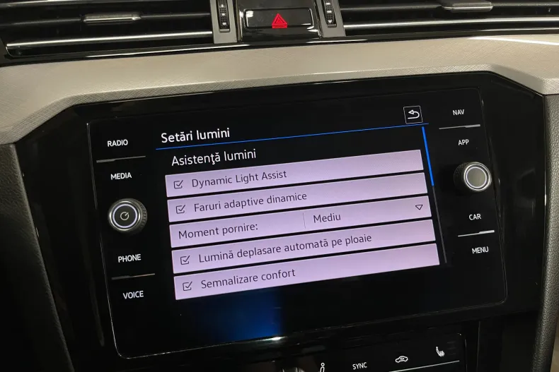 Volkswagen Passat din 2021 cu 71.438 km - oferta VOL183117 - foto 19