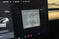 Tesla Model 3 din 2021 cu 45.293 km - oferta TES183118 - foto 18