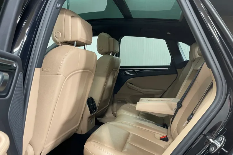 Porsche Macan din 2021 cu 86.116 km - oferta POR183119 - foto 12