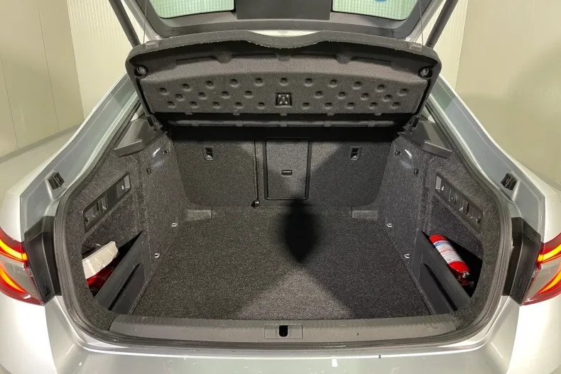 Skoda Superb din 2021 cu 30.446 km - oferta SKO183120 - foto 12