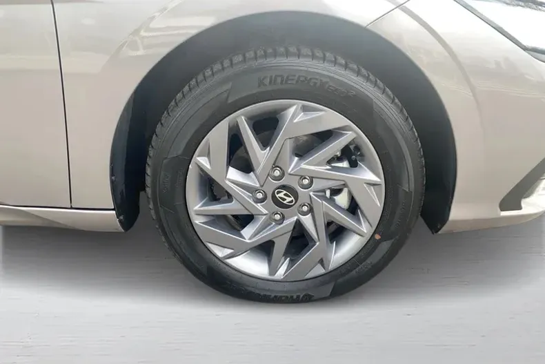 Hyundai Elantra din 2023 cu 43.550 km - oferta HYU183125 - foto 7