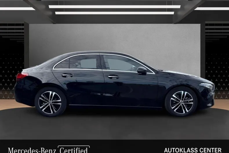 Mercedes-Benz A 180 (Clasa A) din 2024 cu 30.700 km - oferta MER183127 - foto 6