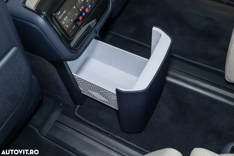 Zeekr 9X din 2025 cu 1 km - oferta ZEE183128 - foto 11