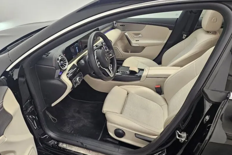 Mercedes-Benz CLA (Clasa CLA) din 2021 cu 44.479 km - oferta MER183130 - foto 10